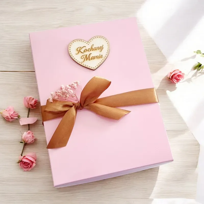 Wieczko z sercem „Kochanej Mamie”