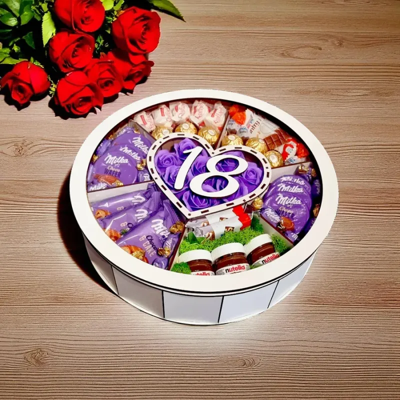 Personalizowane pudełko urodzinowe z liczbą 18