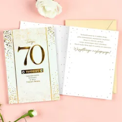 Karnet na 70 urodziny ze złotą liczbą, gwiazdkami i jasnozłotą kopertą.