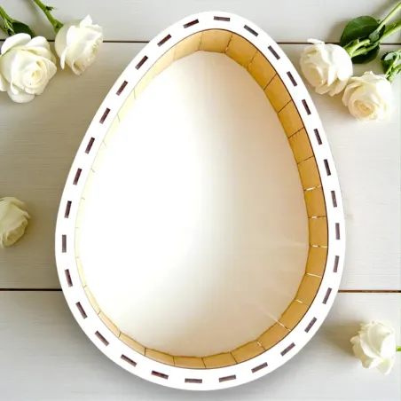 Pudełko jajko niespodzianka XXL w środku