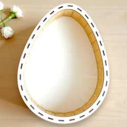 Świąteczne pudełko w środku